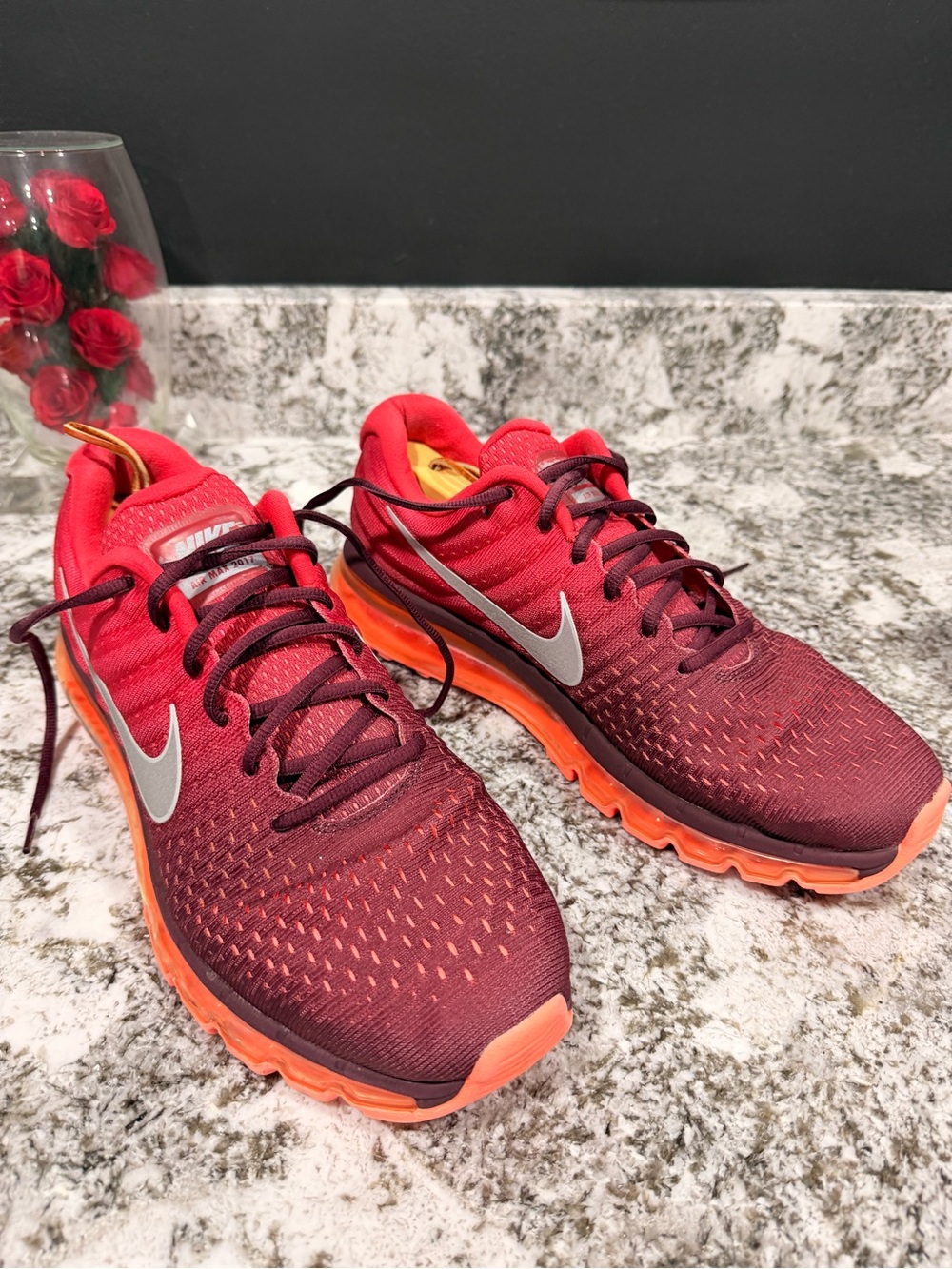 Nike Men’s Red to Orange Gradient Athletic Running Shoes
